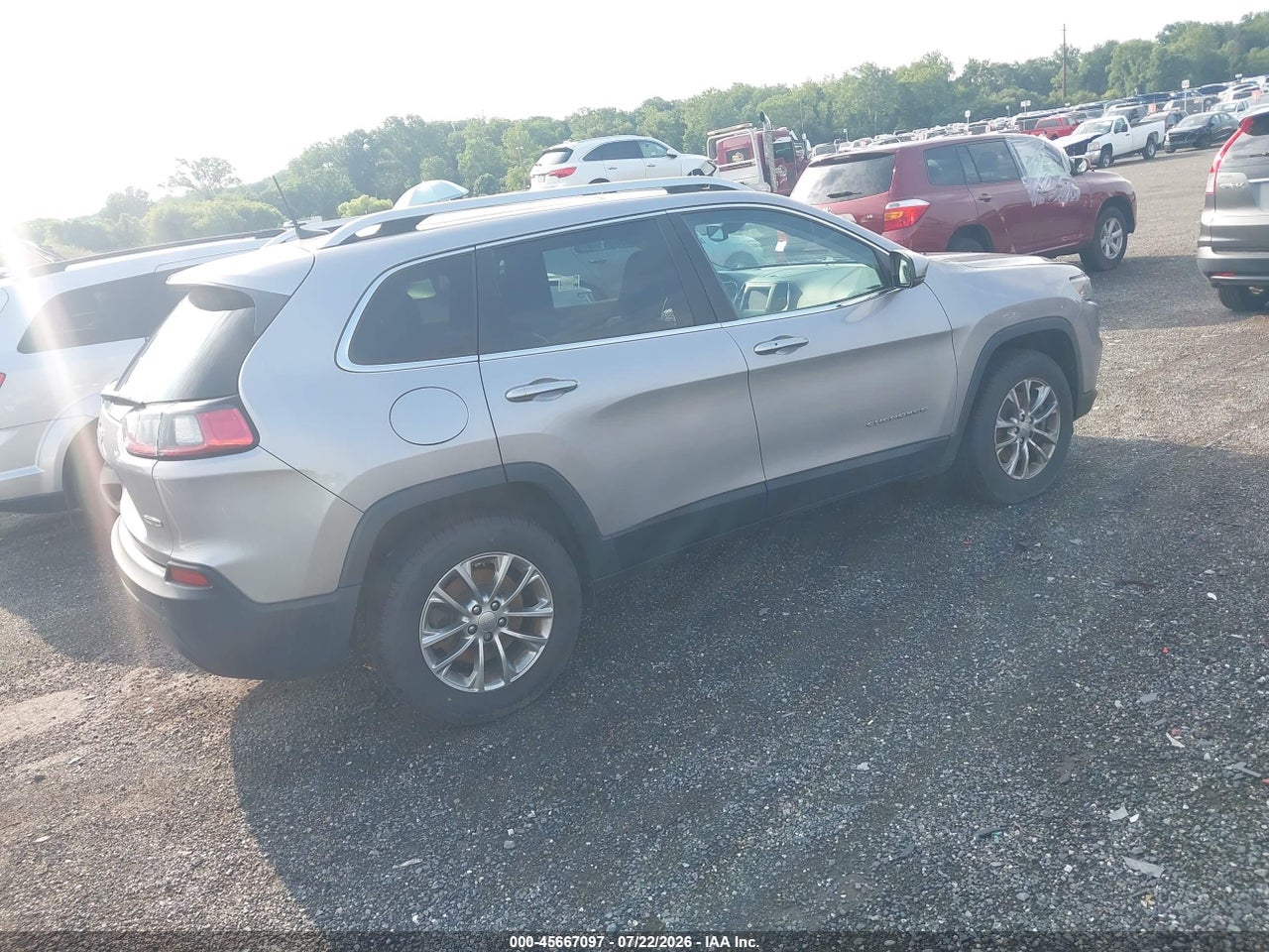 2019 JEEP CHEROKEE LATITUDE PLUS 4X4 · 4/11