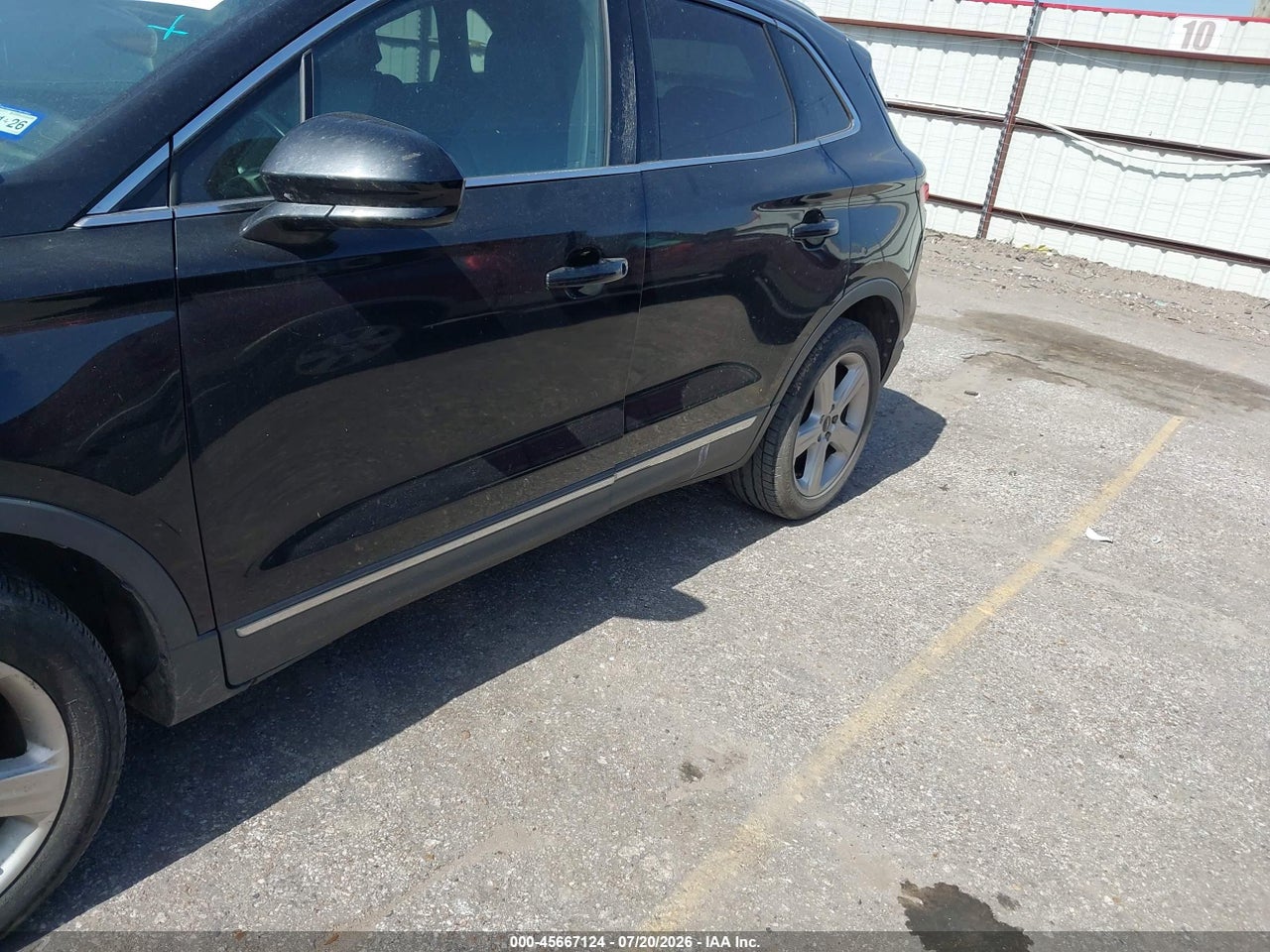 2018 LINCOLN MKC PREMIERE · 6/11