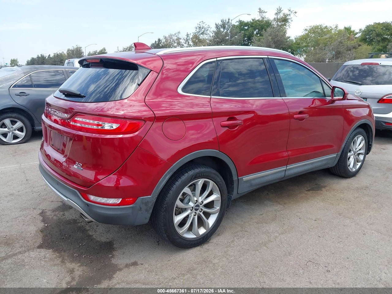 2016 LINCOLN MKC SELECT · 4/11