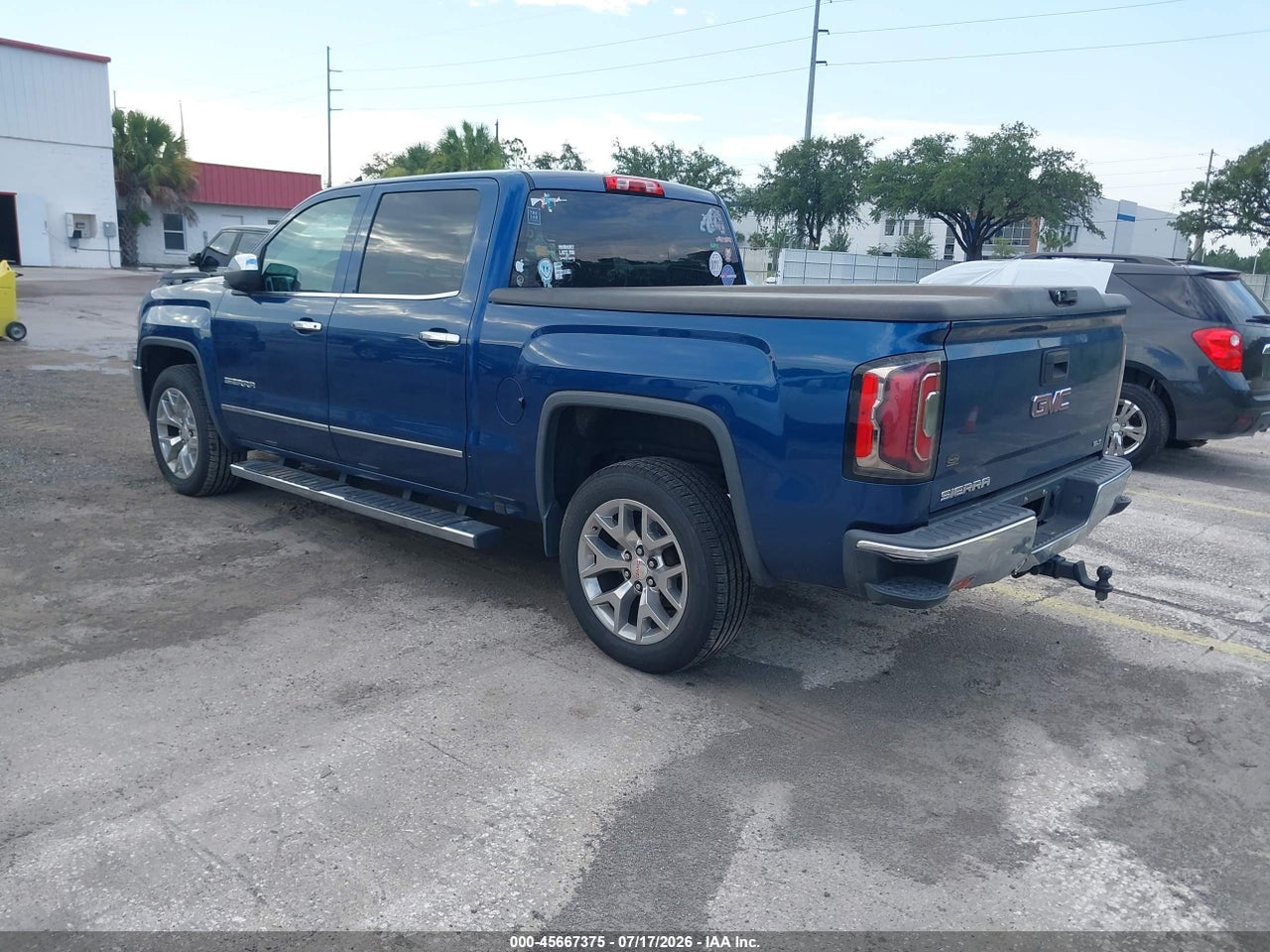 2016 GMC SIERRA 1500 SLT · 3/11