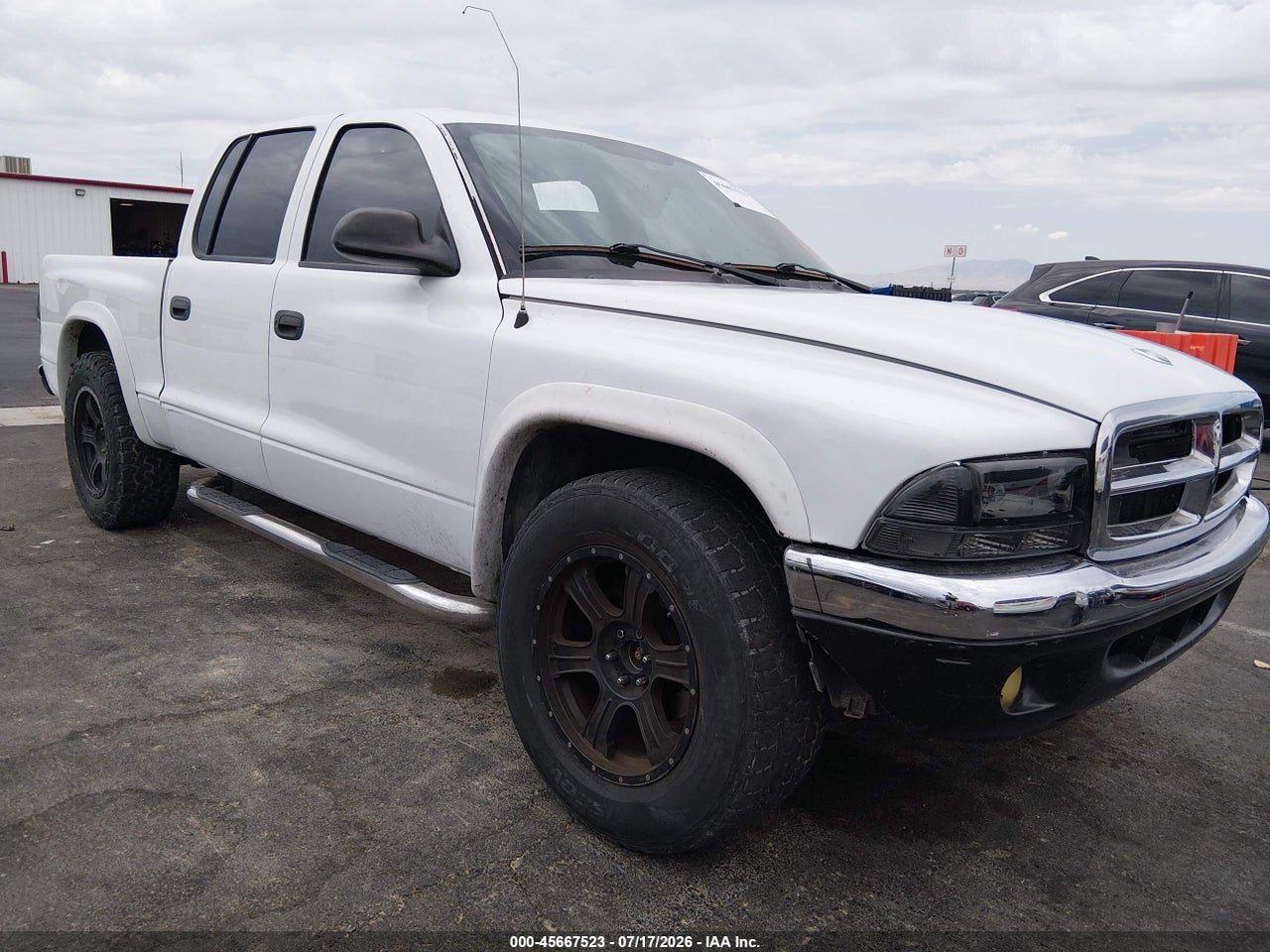 1D7HL48N33S****** · 2003 DODGE DAKOTA SLT