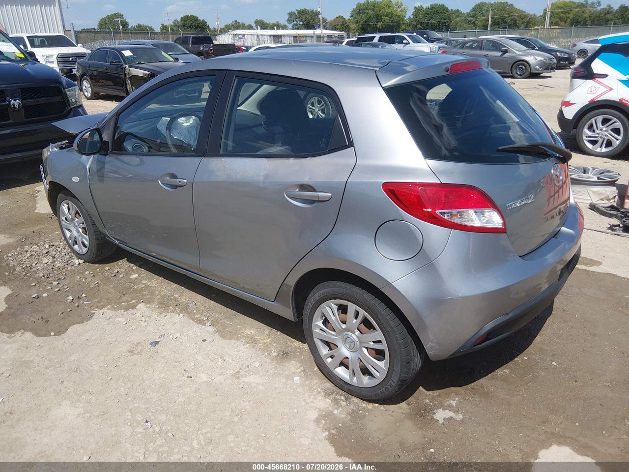 2013 MAZDA MAZDA2 SPORT · 3/11