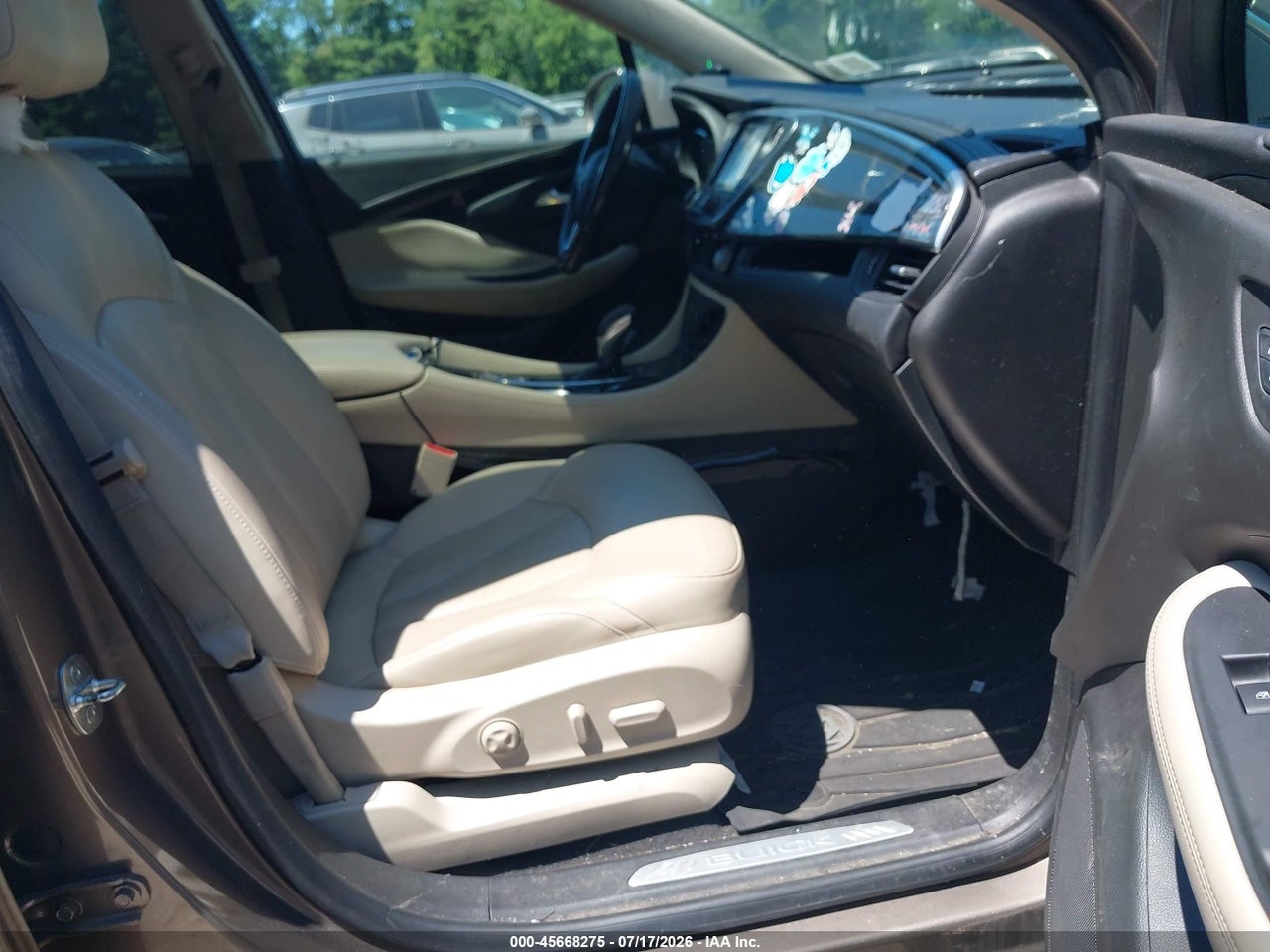 2017 BUICK ENVISION ESSENCE · 5/11