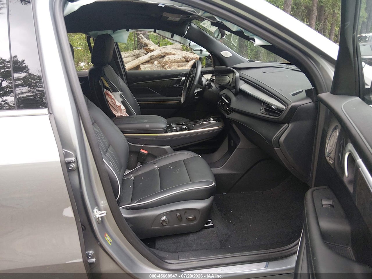 2026 BUICK ENCLAVE AVENIR FWD · 5/10