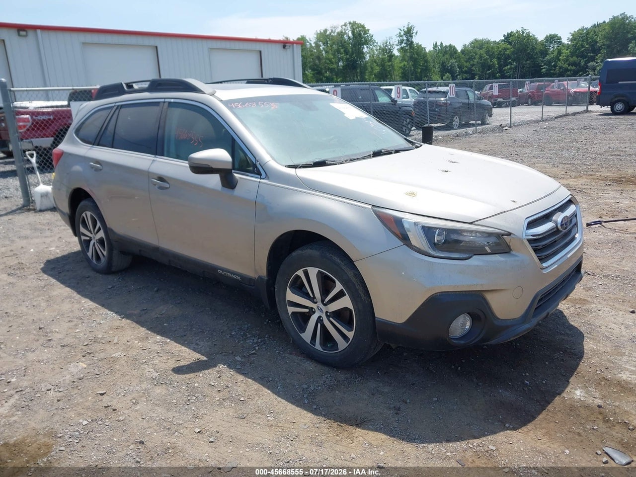 4S4BSENC8J3****** · 2018 SUBARU OUTBACK 3.6R LIMITED