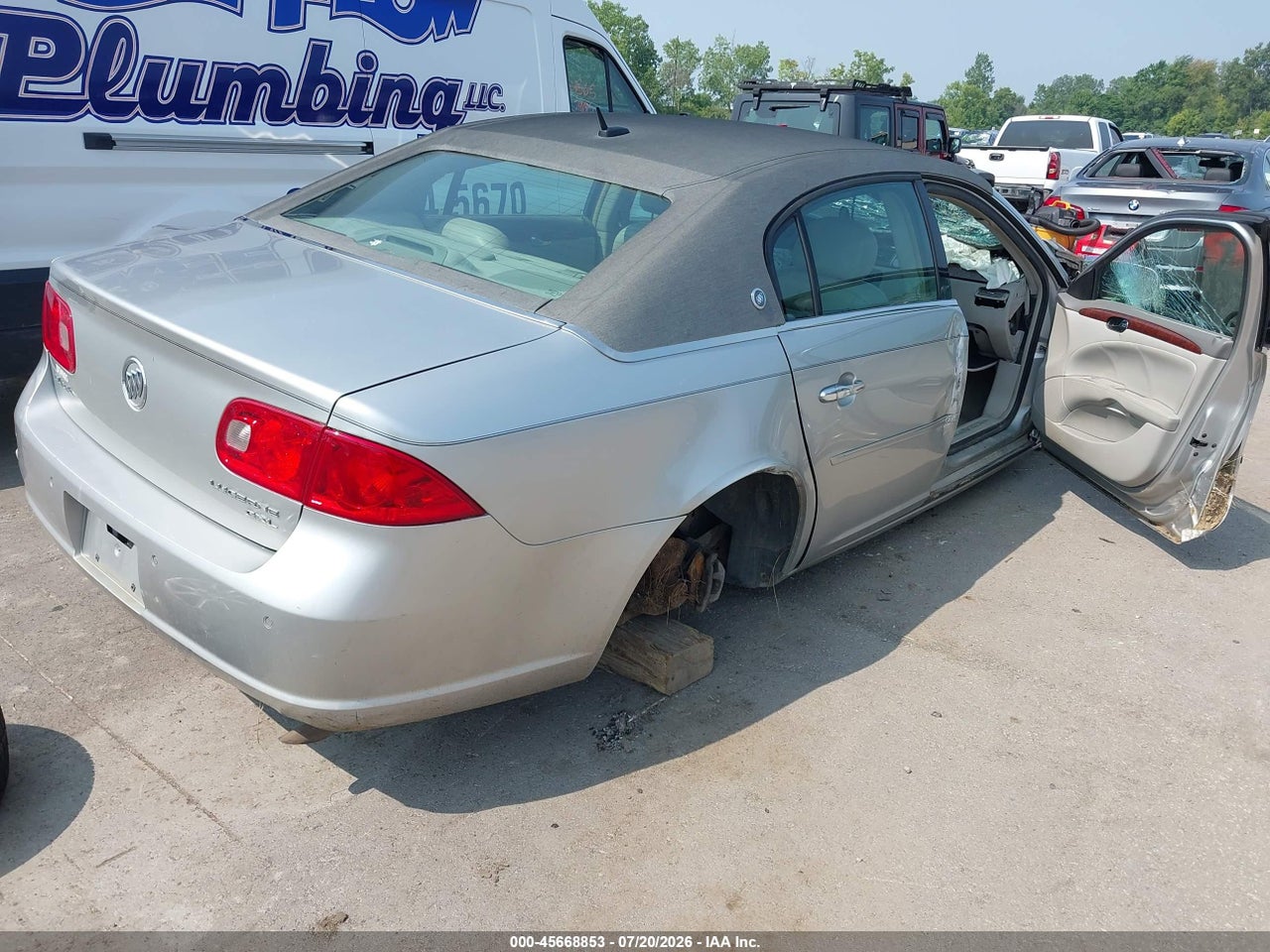 1G4HD572X8U****** · 2008 BUICK LUCERNE CXL · 4/11