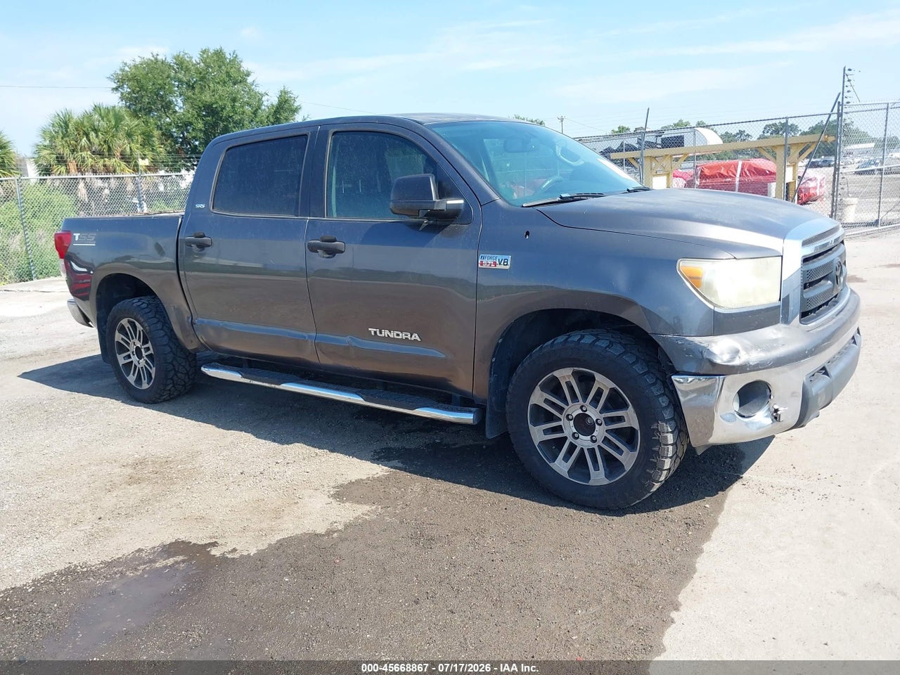 2012 TOYOTA TUNDRA GRADE 5.7L V8 · 6/11