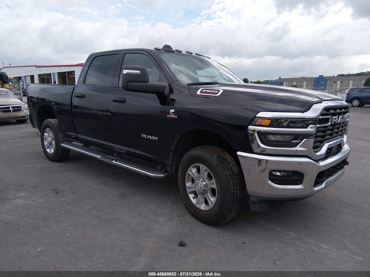 3C63R5DLXSG****** · 2025 RAM 2500 BIG HORN  4X4 6'4 BOX