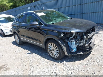 5LMCJ1D90KU****** · 2019 LINCOLN MKC STANDARD