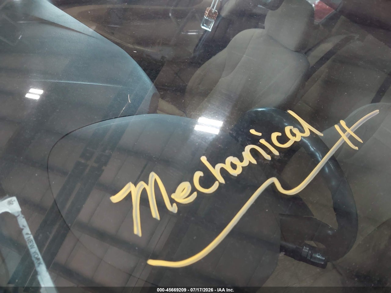 2013 HYUNDAI SONATA GLS · 6/11