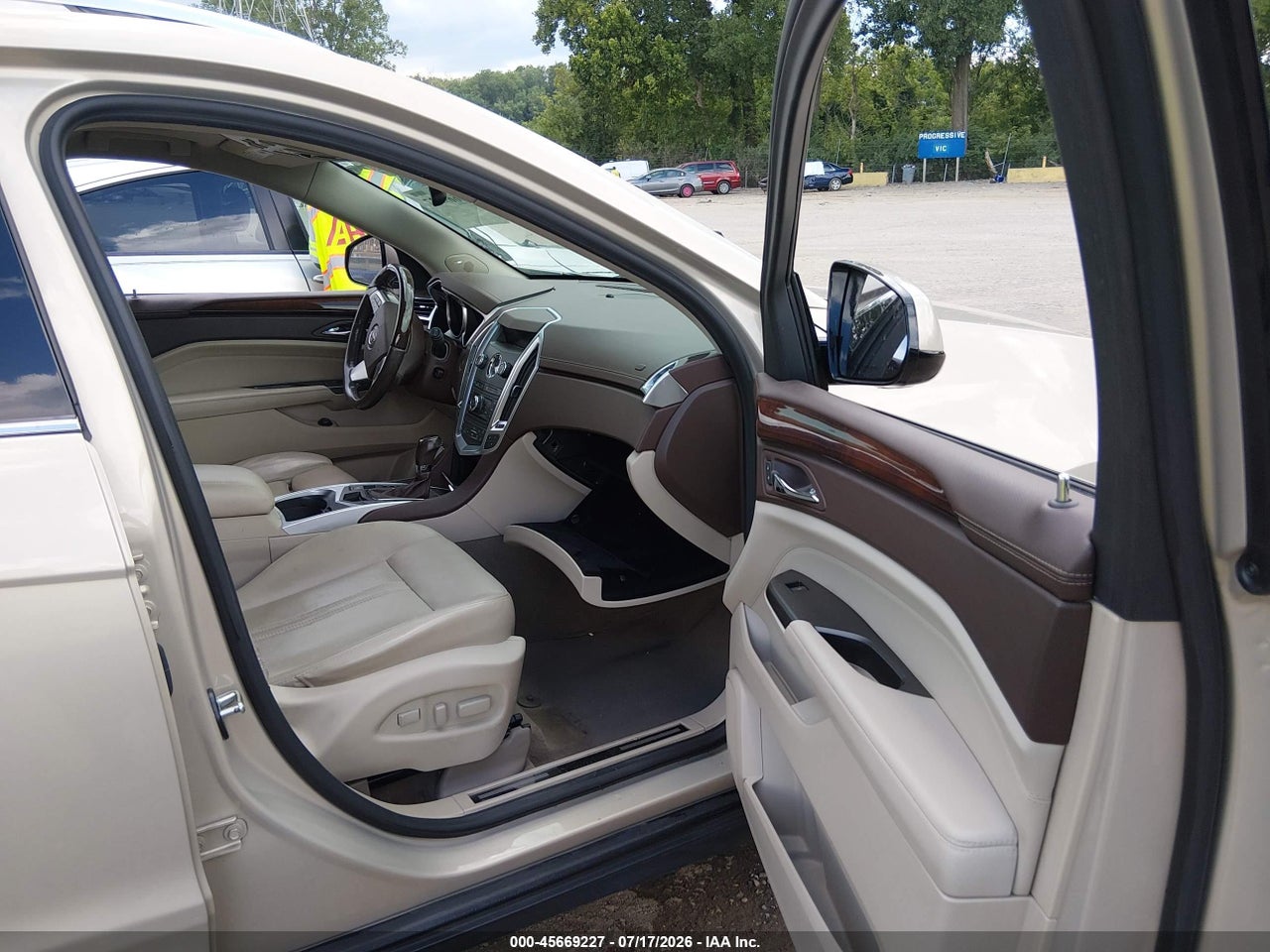 2012 CADILLAC SRX PERFORMANCE COLLECTION · 5/11