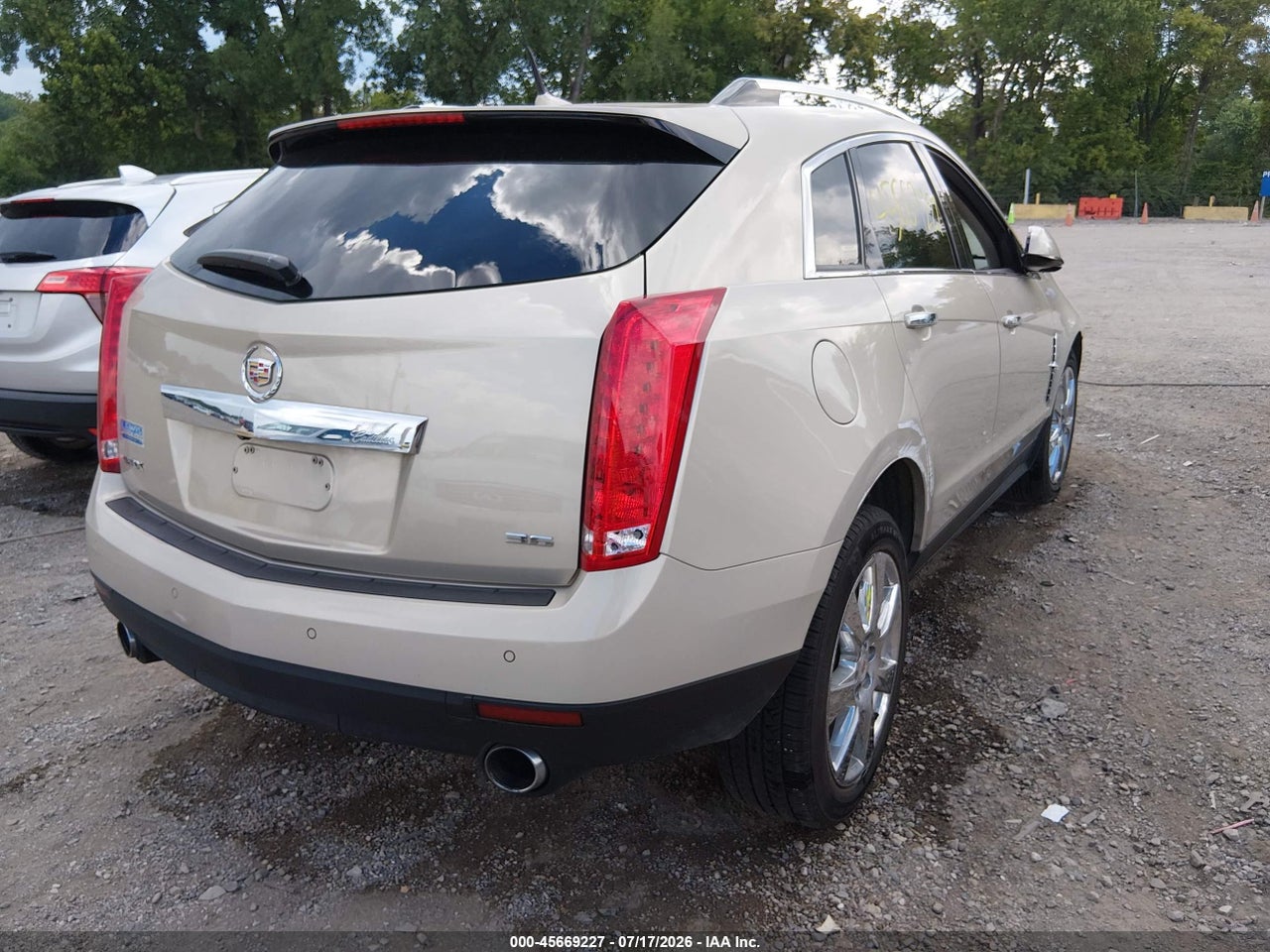 2012 CADILLAC SRX PERFORMANCE COLLECTION · 4/11