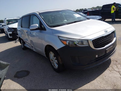 KNDMB5C18H6****** · 2017 KIA SEDONA LX