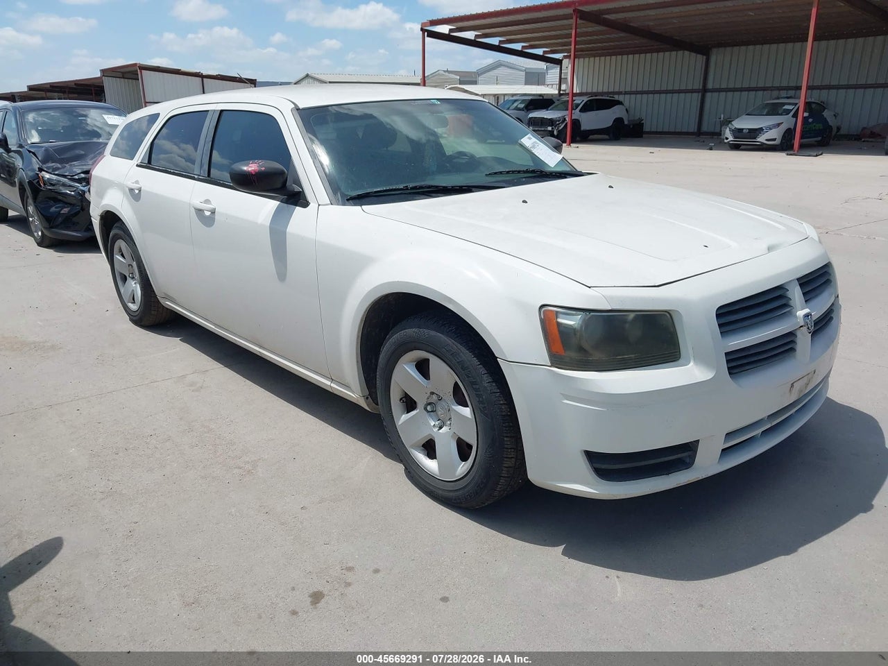 2D4FV47T78H****** · 2008 DODGE MAGNUM