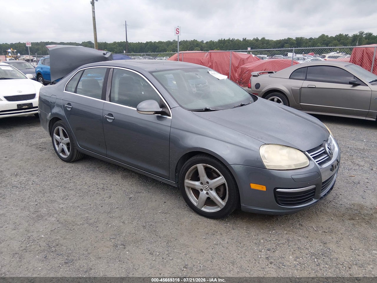 3VWRZ71K38M****** · 2008 VOLKSWAGEN JETTA SE/SEL