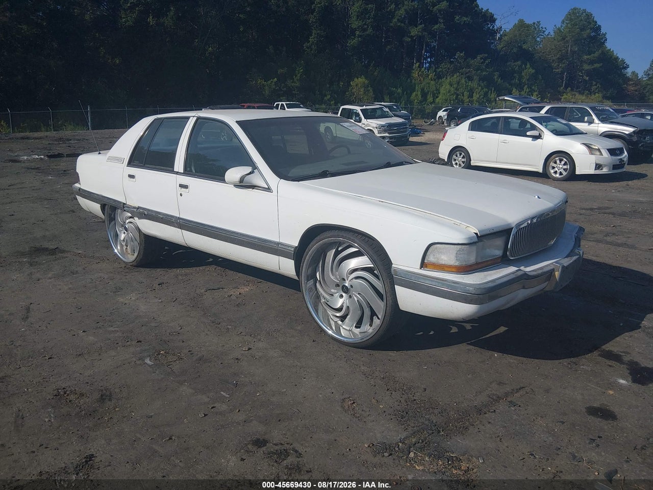 1G4BN52P2TR****** · 1996 BUICK ROADMASTER