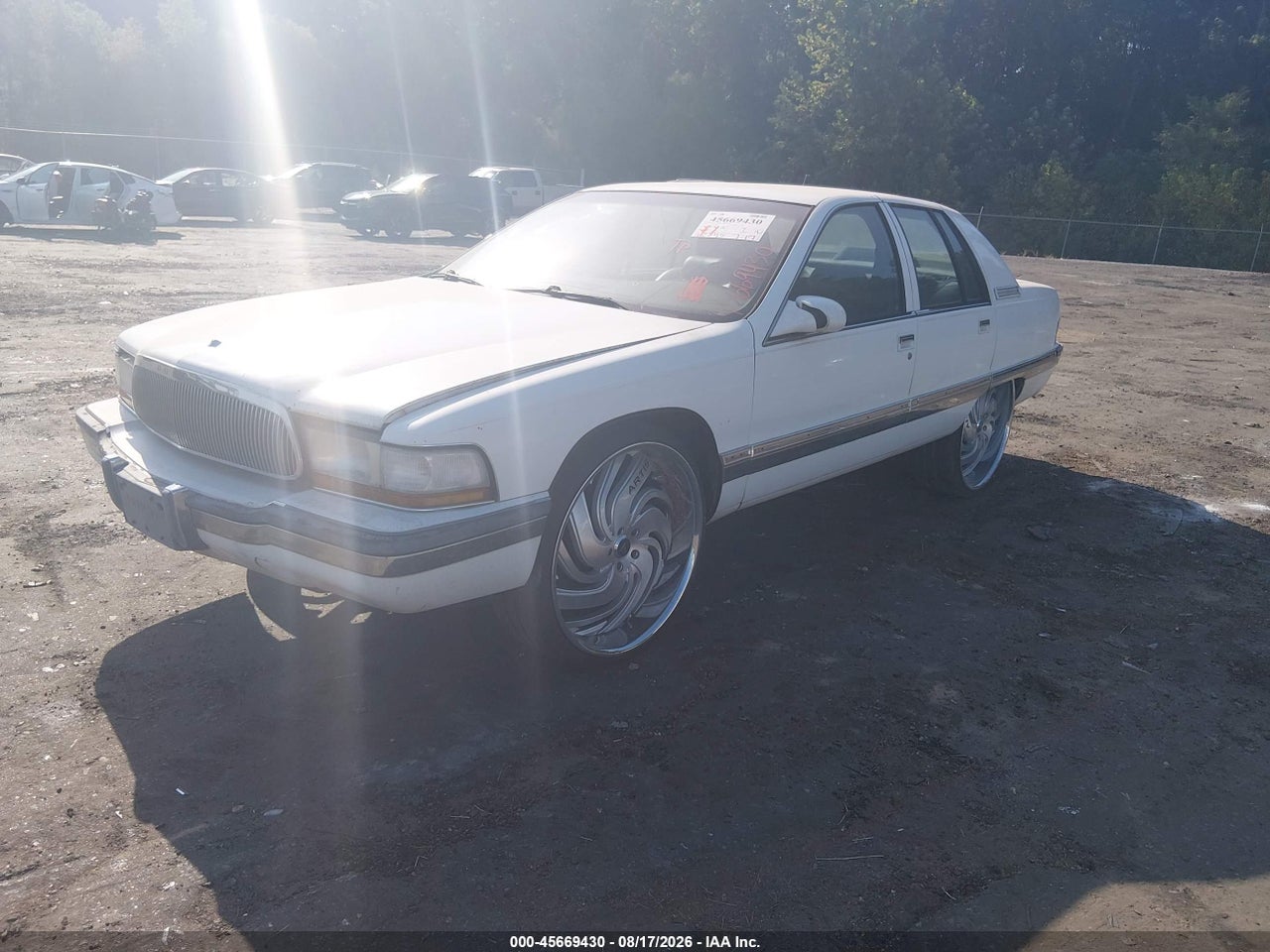 1996 BUICK ROADMASTER   · 2/11