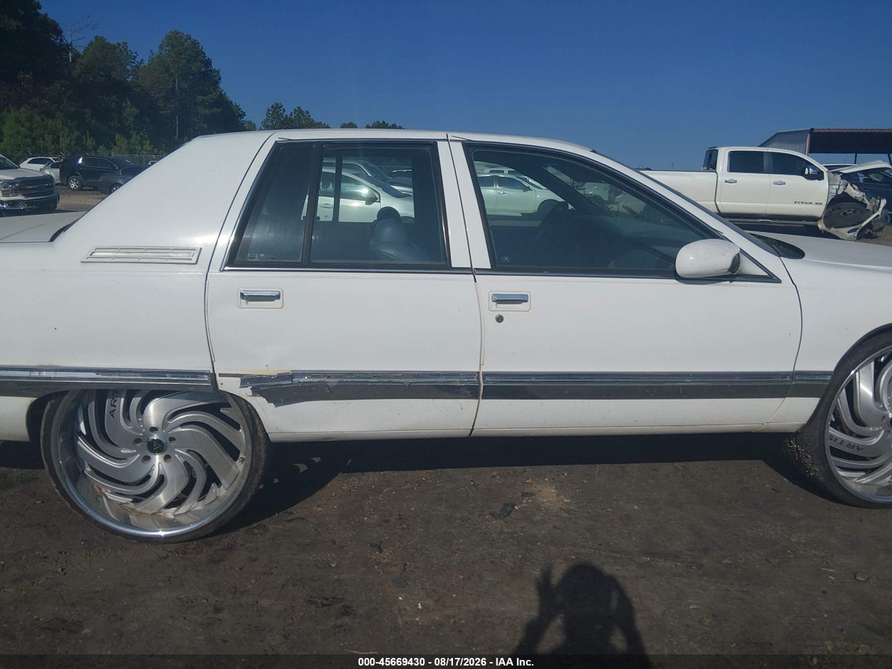 1996 BUICK ROADMASTER   · 6/11