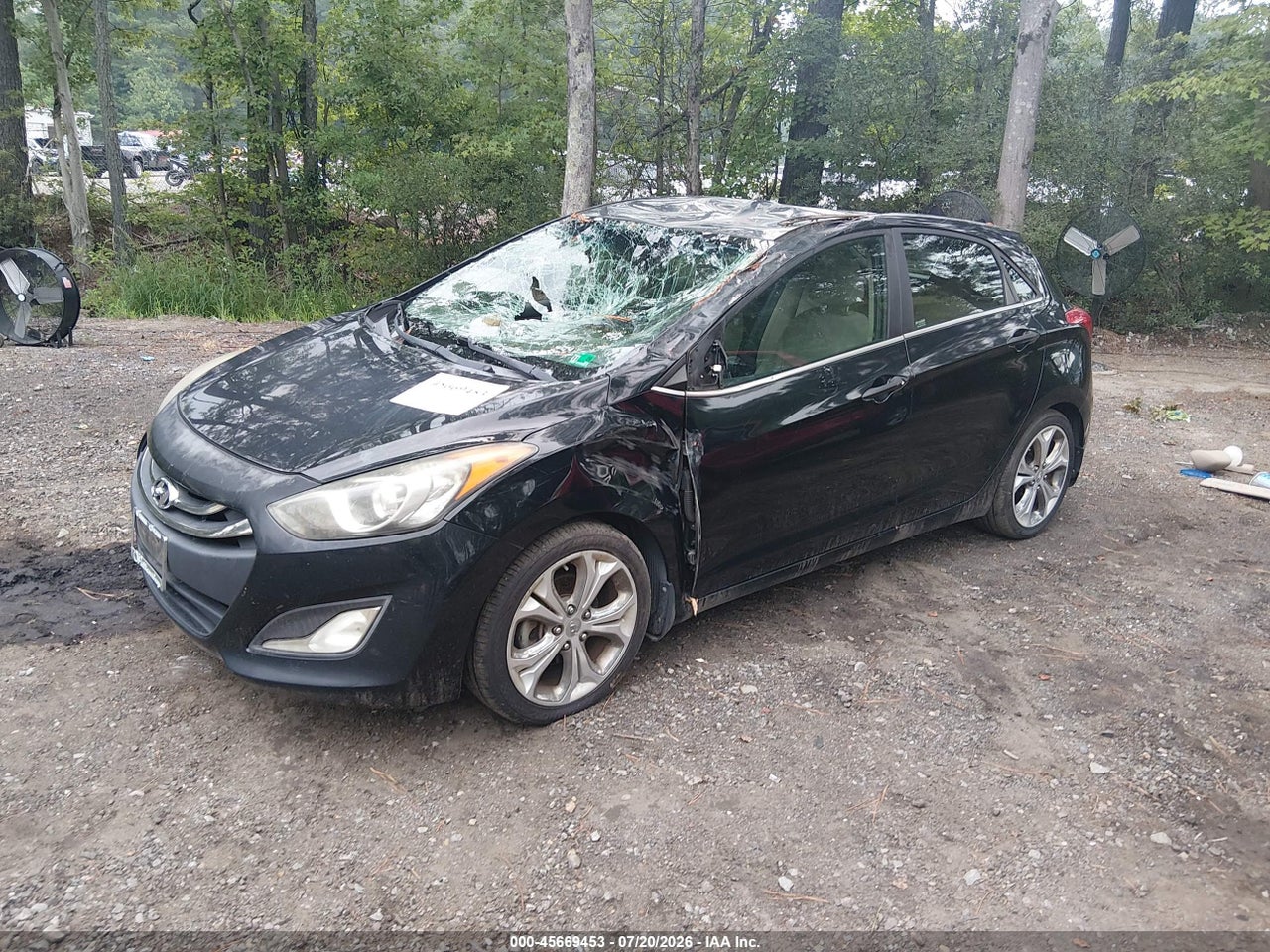 2013 HYUNDAI ELANTRA GT   · 2/11