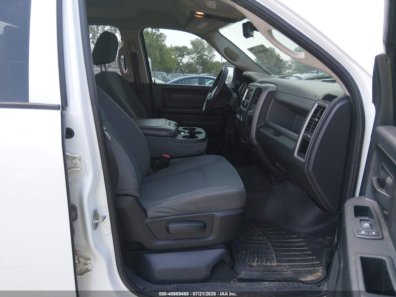 2014 RAM 1500 TRADESMAN · 5/11