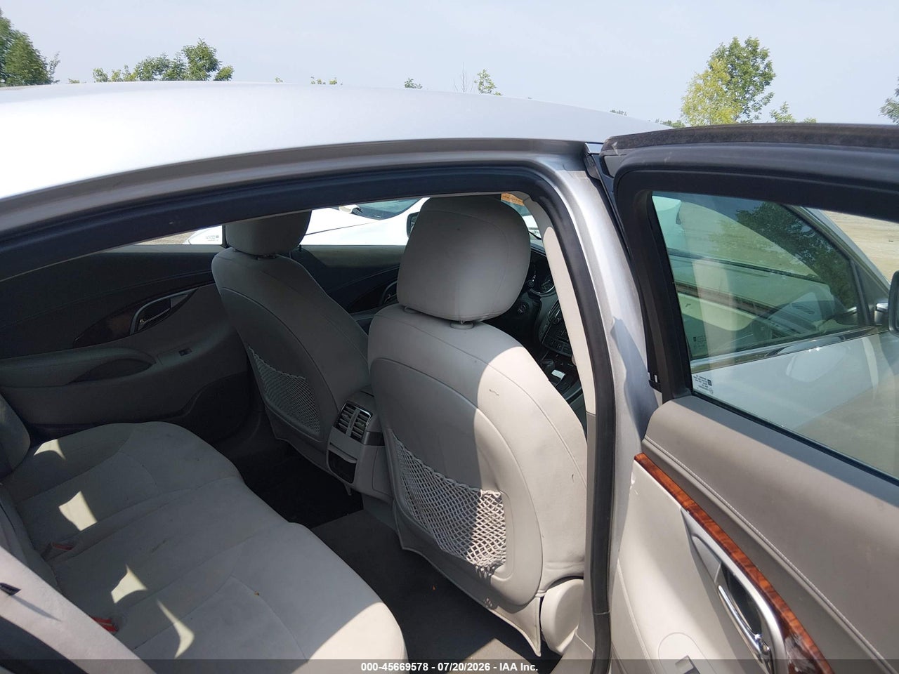 1G4GB5GR4CF****** · 2012 BUICK LACROSSE CONVENIENCE GROUP · 8/11