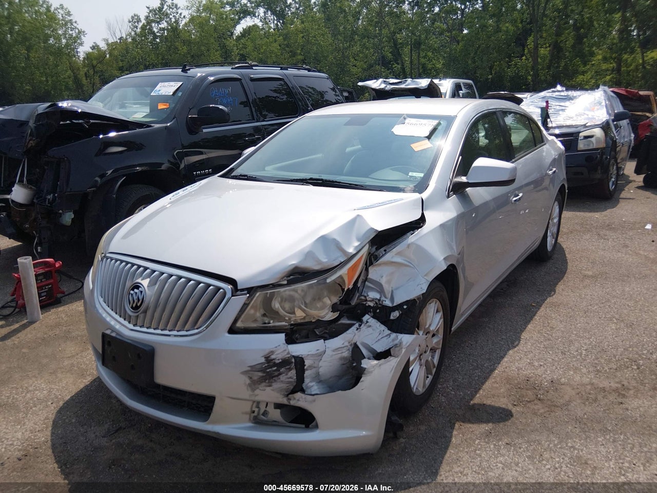 1G4GB5GR4CF****** · 2012 BUICK LACROSSE CONVENIENCE GROUP · 2/11