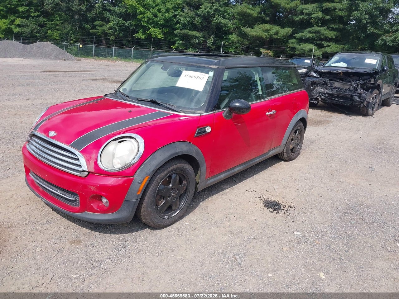 2011 MINI COOPER CLUBMAN   · 2/11