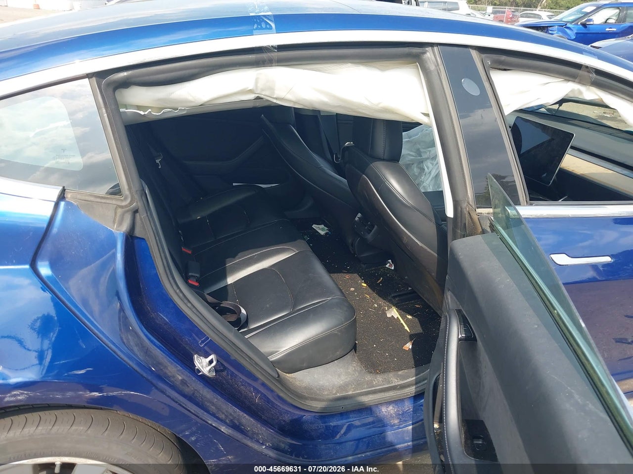 5YJ3E1EBXLF****** · 2020 TESLA MODEL 3 LONG RANGE DUAL MOTOR ALL-WHEEL DRIVE · 8/9