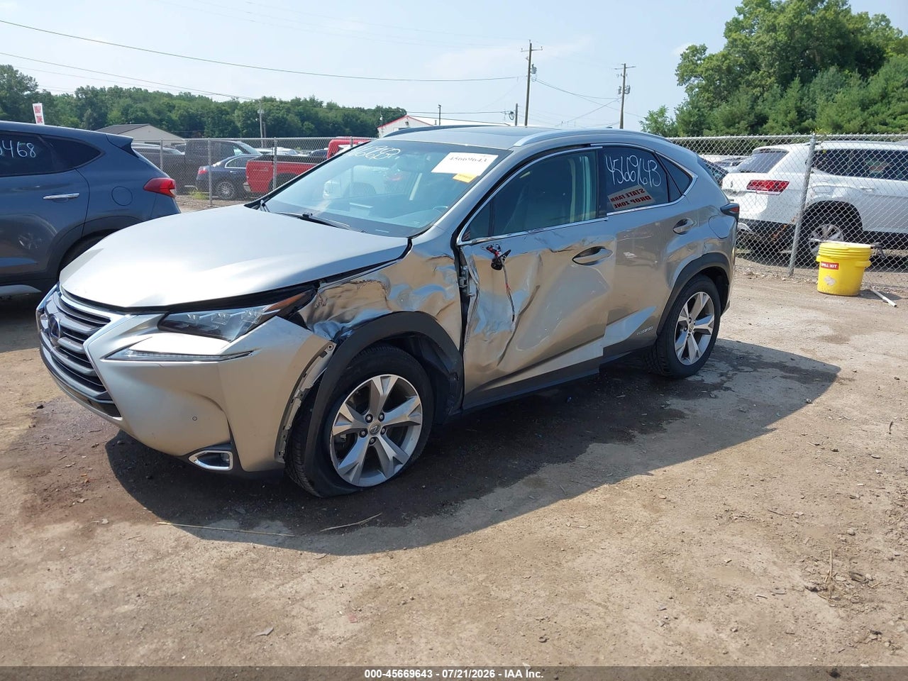 2017 LEXUS NX 300H · 2/11