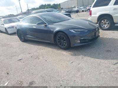 5YJSA1E29JF****** · 2018 TESLA MODEL S 100D/75D/P100D