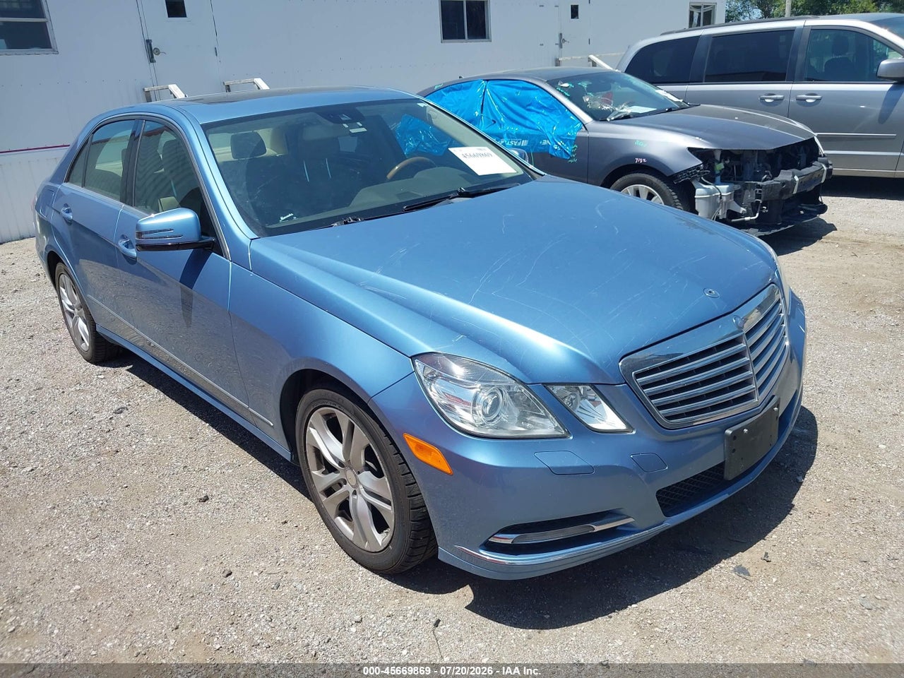 WDDHF8HB1BA****** · 2011 MERCEDES-BENZ E 350 4MATIC