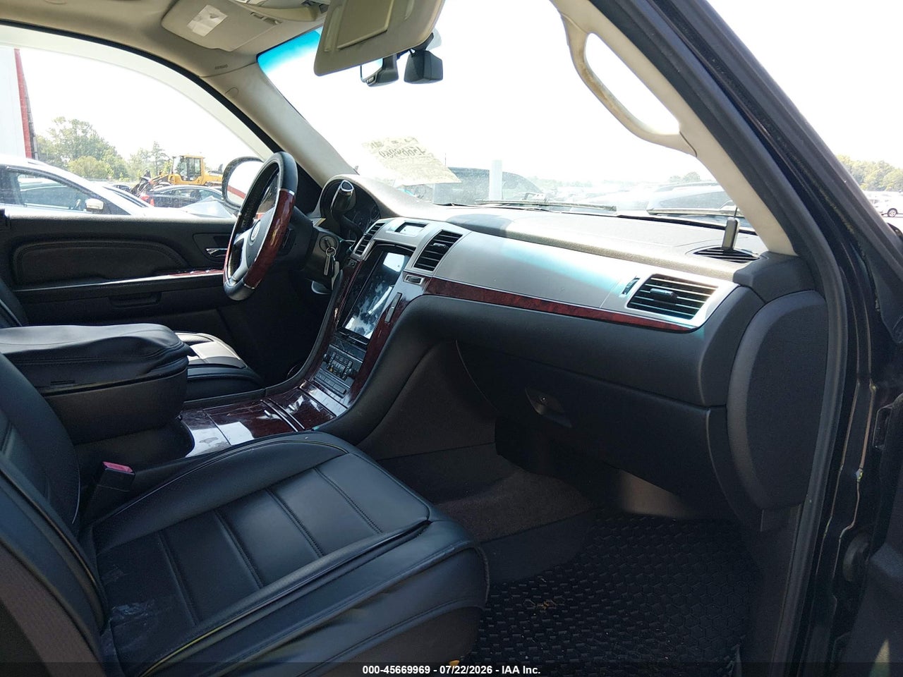 2008 CADILLAC ESCALADE ESV · 5/11