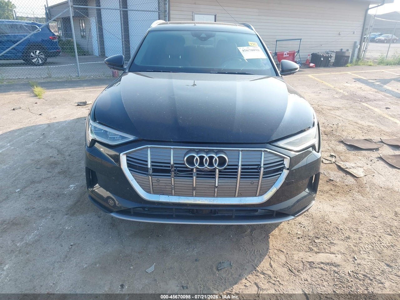 2019 AUDI E-TRON PREMIUM PLUS · 6/11