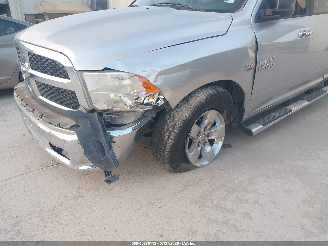 2016 RAM 1500 SLT · 6/11