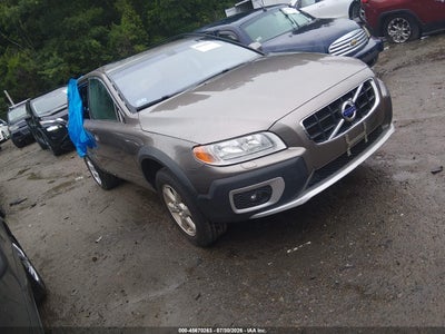 2011 VOLVO XC70 3.2L