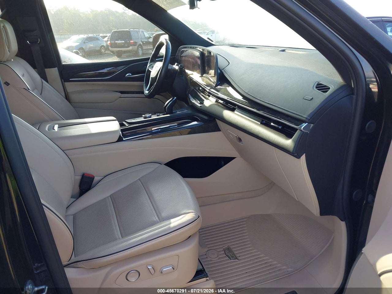 2024 CADILLAC ESCALADE 2WD PREMIUM LUXURY · 5/11