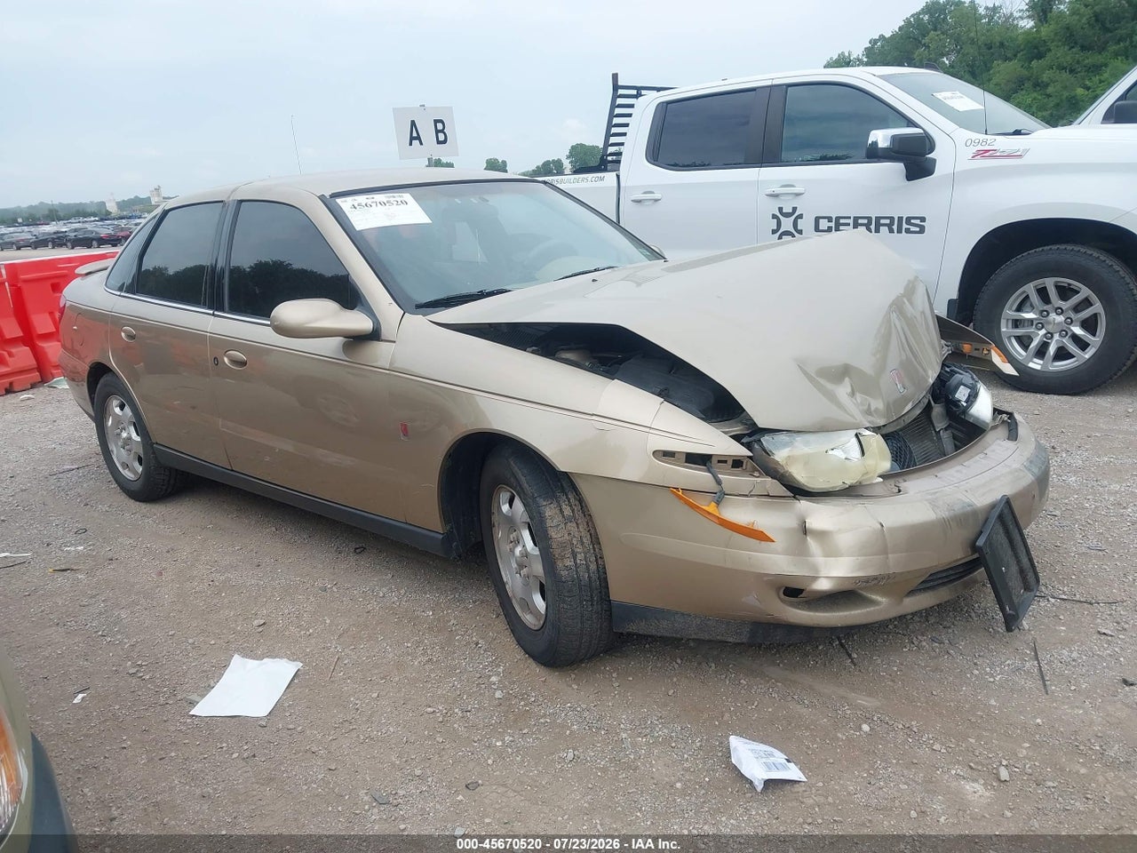 1G8JW52R61Y****** · 2001 SATURN L300