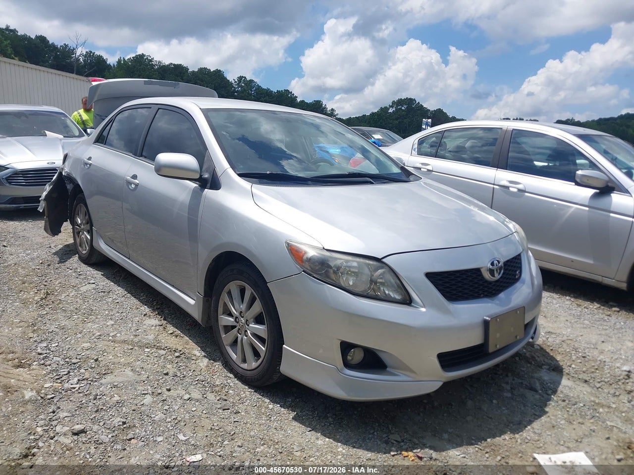 2T1BU4EE8AC****** · 2010 TOYOTA COROLLA S