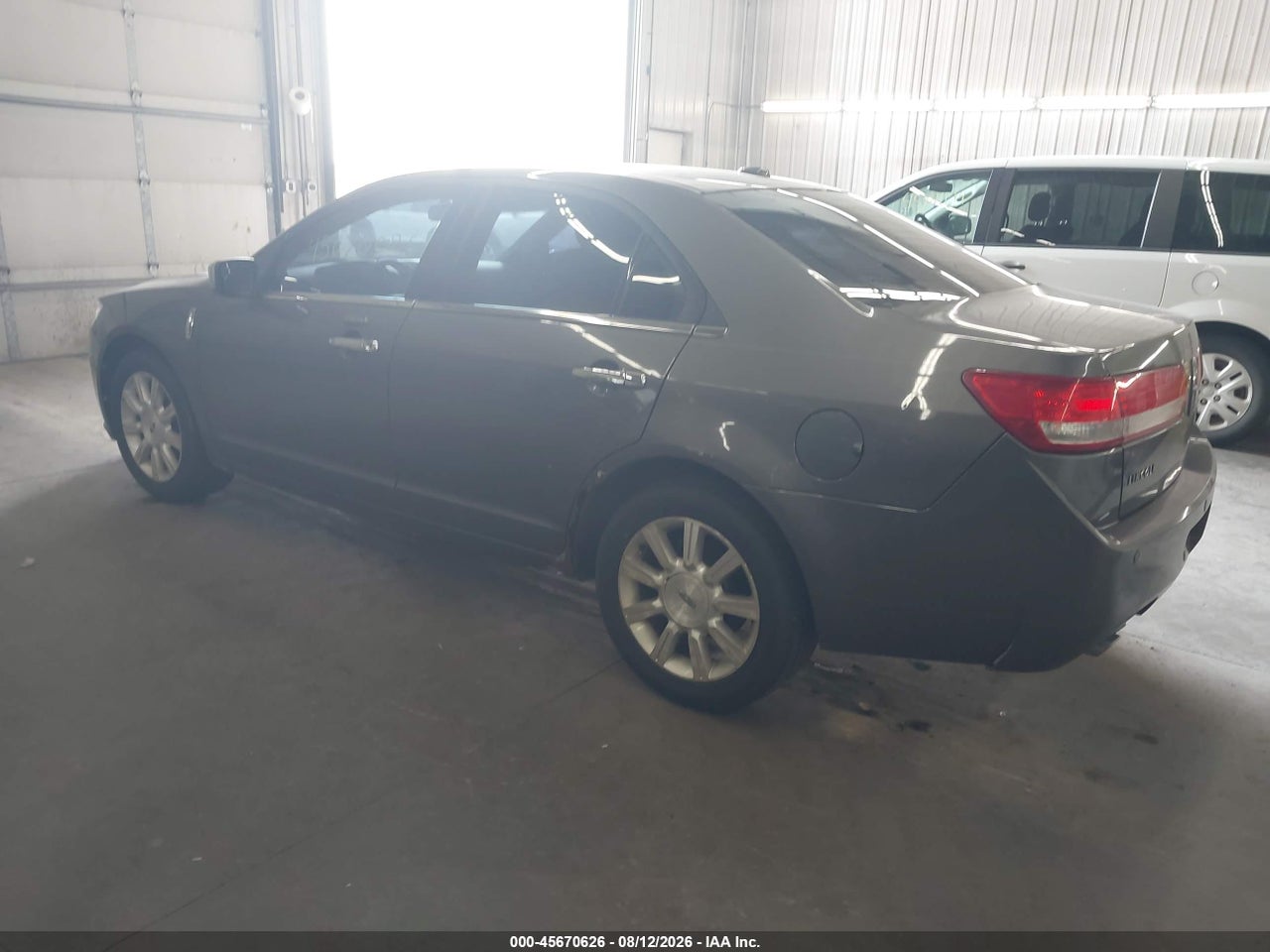 3LNHL2GC0BR****** · 2011 LINCOLN MKZ   · 3/10