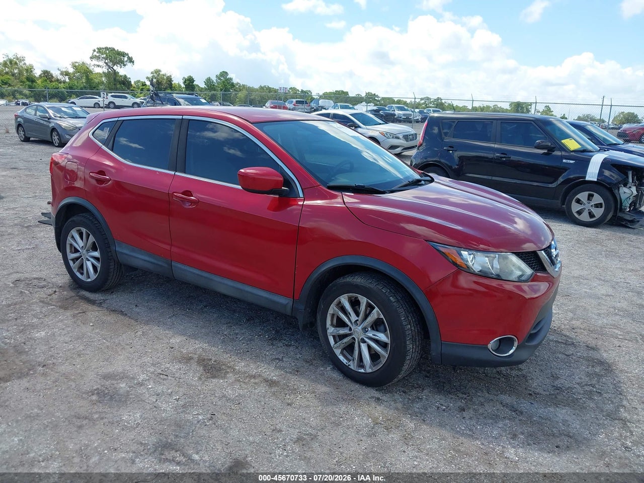 JN1BJ1CR2HW****** · 2017 NISSAN ROGUE SPORT S