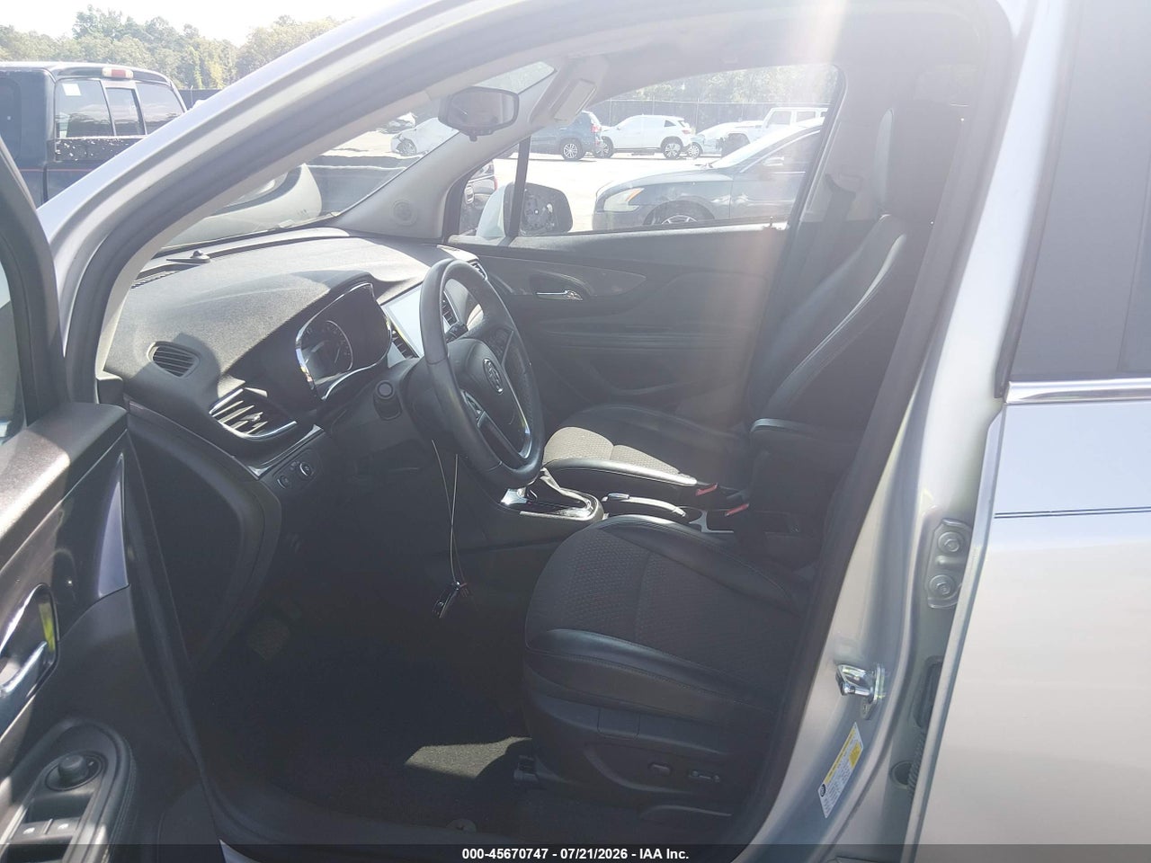 2021 BUICK ENCORE FWD PREFERRED · 5/11