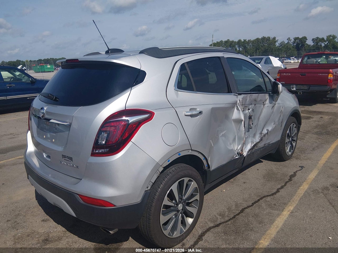 2021 BUICK ENCORE FWD PREFERRED · 4/11