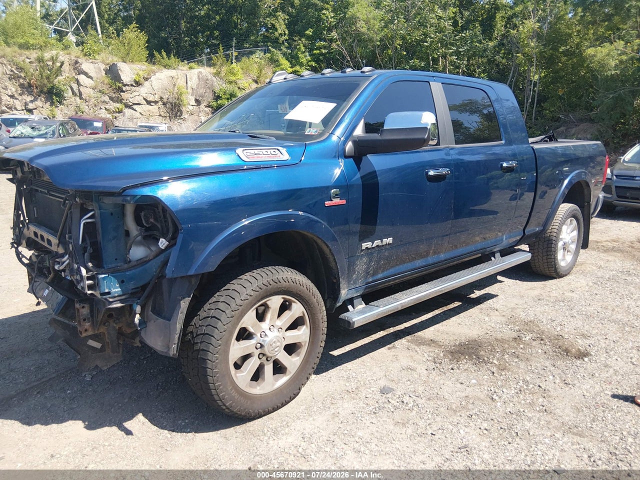 2019 RAM 2500 LARAMIE  4X4 6'4 BOX · 2/11