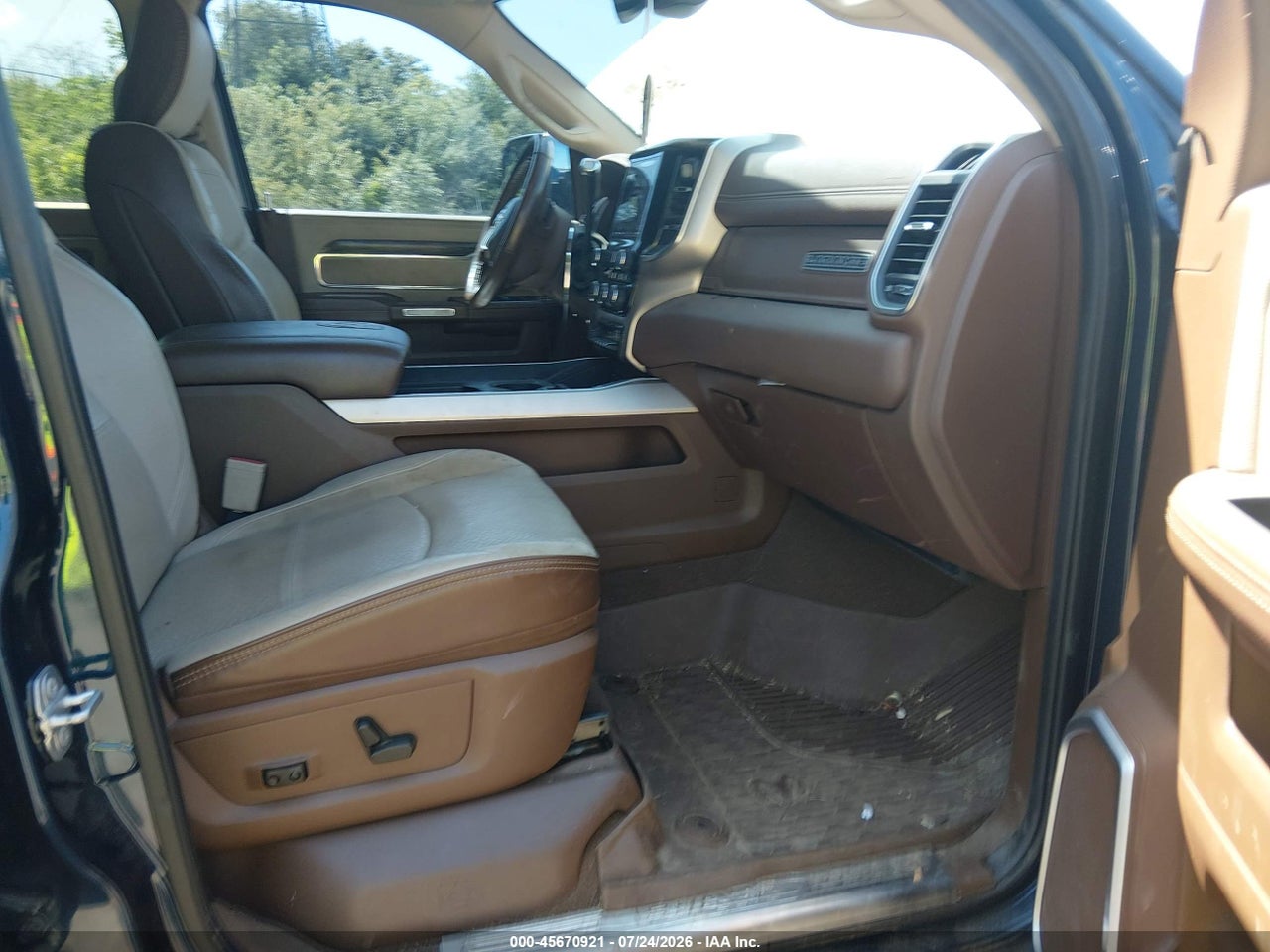 2019 RAM 2500 LARAMIE  4X4 6'4 BOX · 5/11