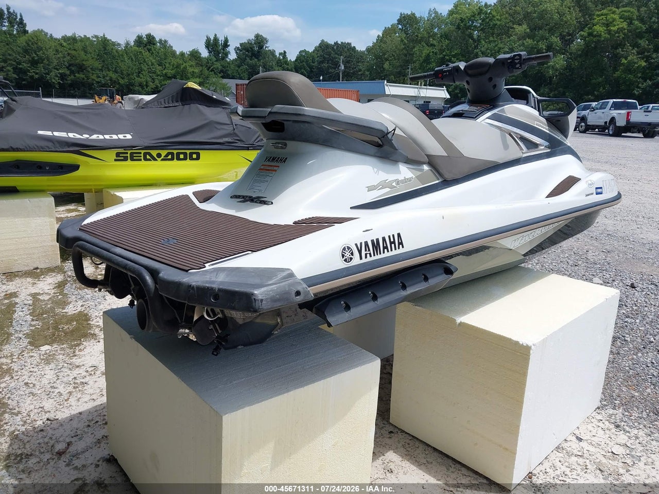 2015 YAMAHA VX CRUISER HO · 4/11
