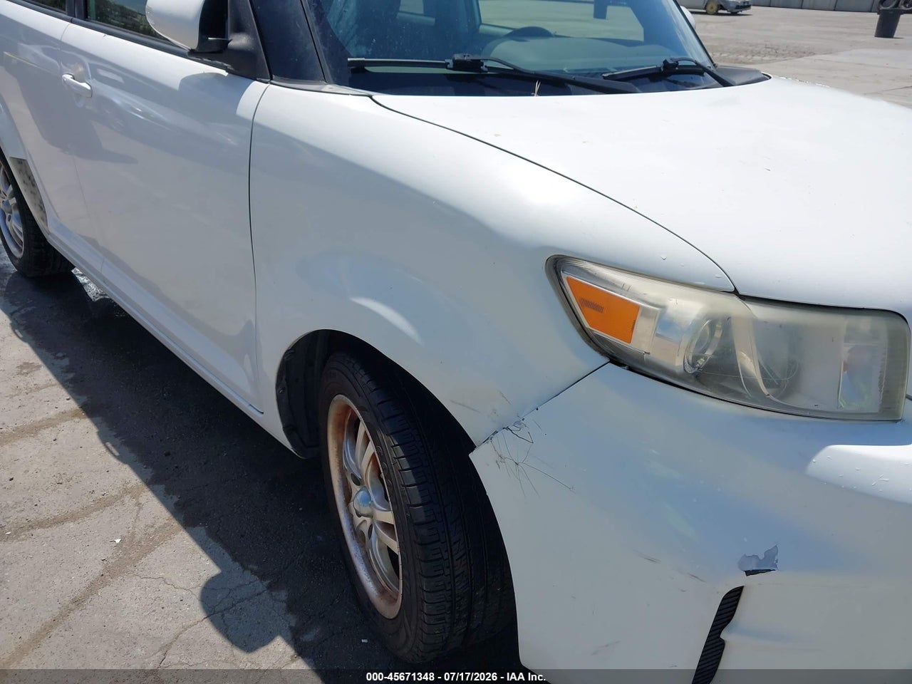 2012 SCION XB · 6/11