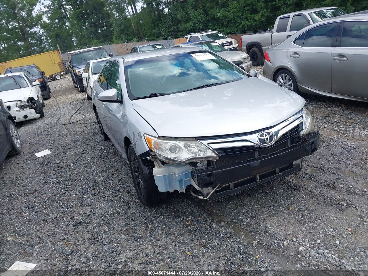 4T1BF1FK0EU****** · 2014 TOYOTA CAMRY LE