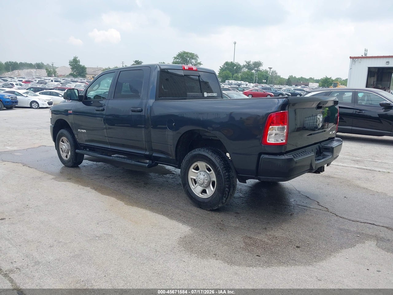 2020 RAM 3500 TRADESMAN  4X4 6'4 BOX · 3/11