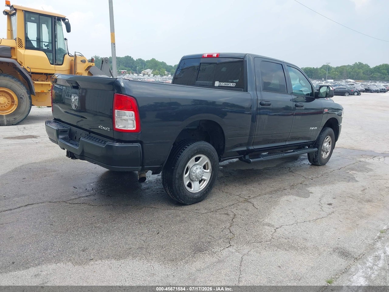 2020 RAM 3500 TRADESMAN  4X4 6'4 BOX · 4/11
