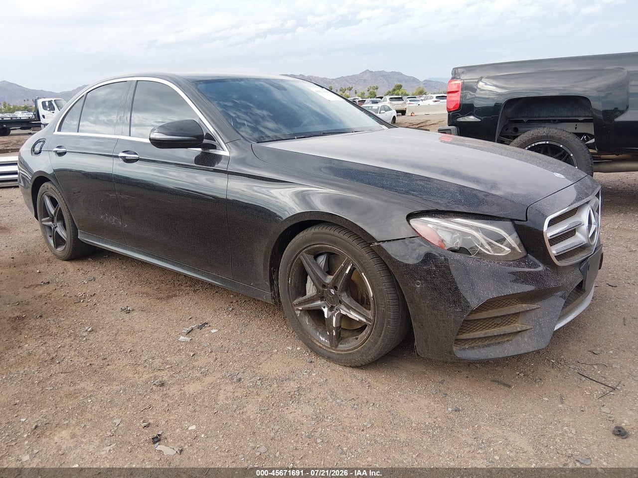 WDDZF4JB0HA****** · 2017 MERCEDES-BENZ E 300